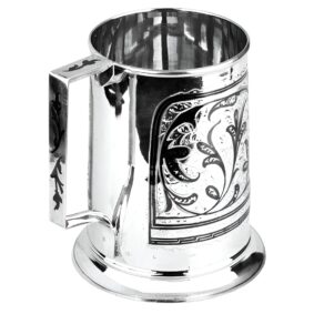 пивная серебряная кружка