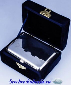 портсигар из серебра зеркальный