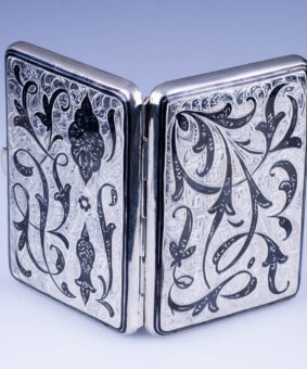 серебряный портсигар
