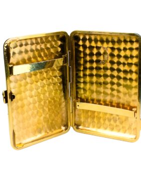 Позолоченный портсигар