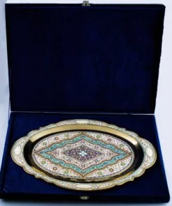 позолоченный серебряный поднос с эмалью