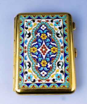 позолоченный серебряный портсигар с эмалями