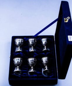 набор серебряных рюмок