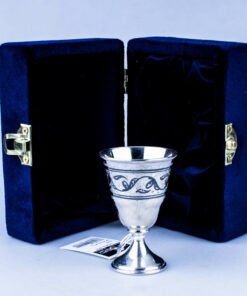 серебряная рюмка