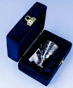 серебряная рюмка