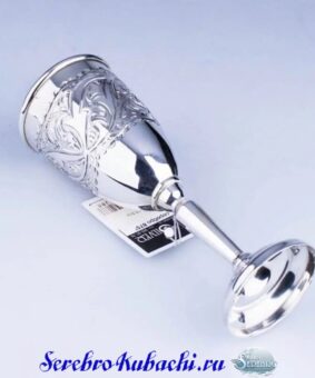 серебряная рюмка для водки