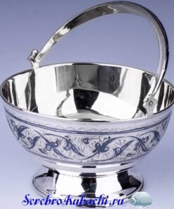 серебряная конфетница