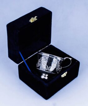 серебряная кружка для воды