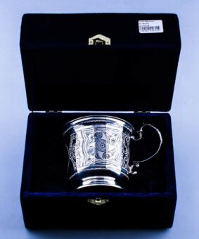 серебряная кружка скорпион