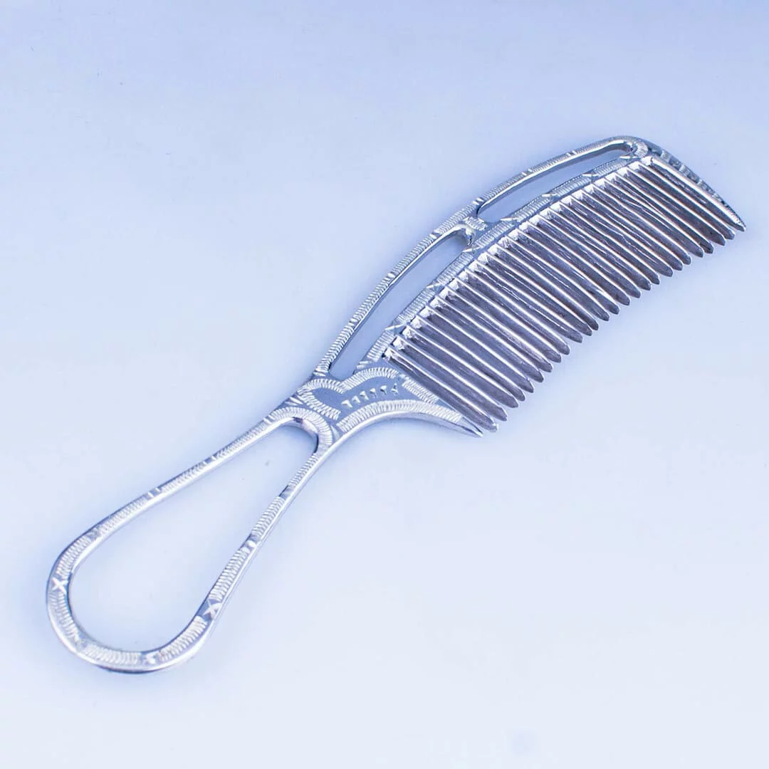 серебряный гребень