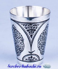 серебряная стопка