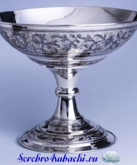 серебряная ваза фруктовница
