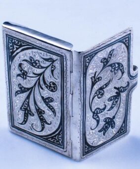 Серебряная визитница Кубачи 10