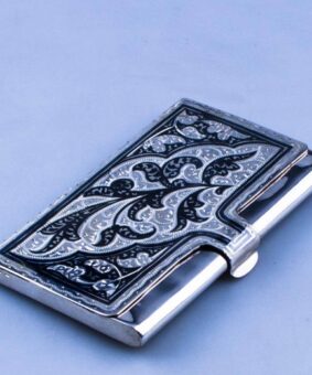 Серебряная визитница Кубачи 5