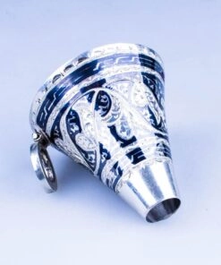 серебряная воронка