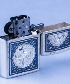 серебряная зажигалка зиппо