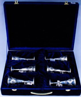 набор бокалов из серебра