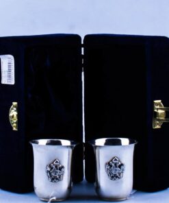 набор серебряных стопок герб