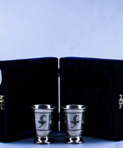 серебряные стопки