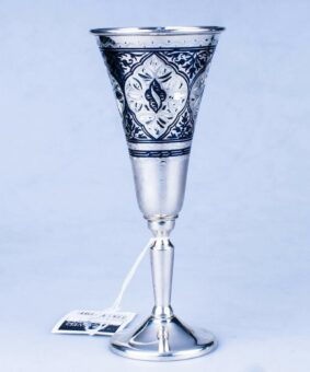 бокал серебряный