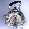 красивый серебряный чайник для кипятка