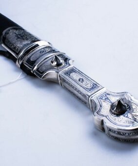 Серебряный кинжал 8 серебряный кинжал