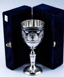 серебряный кубок