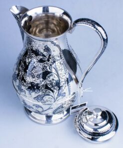 серебряный кувшин