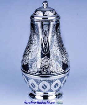большой серебряный кувшин
