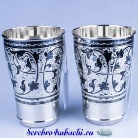 серебряные стаканы