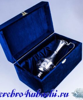 недорогой серебряный кувшин