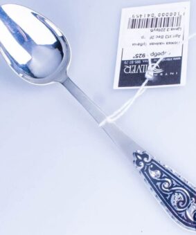серебряная чайная ложка