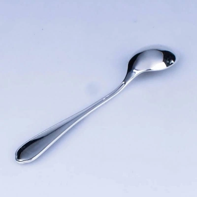 серебряная чайная ложка