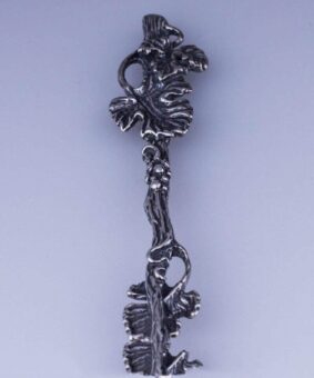 серебряная чайная ложка лоза