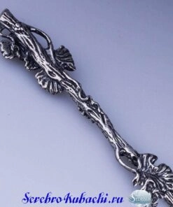 серебряная чайная ложка лоза