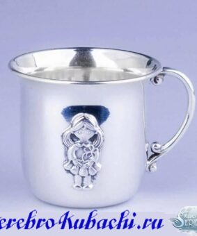 детская серебряная кружка