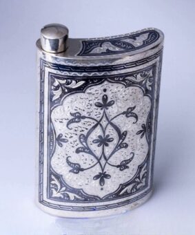 серебряная фляжка для алкоголя