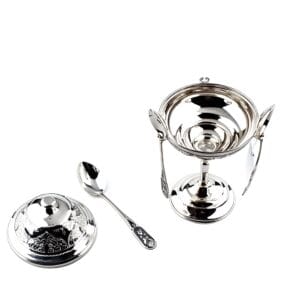 серебряная икорница с ложками
