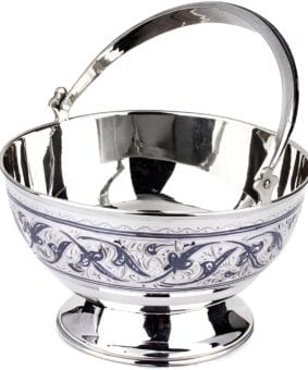 серебряная конфетница