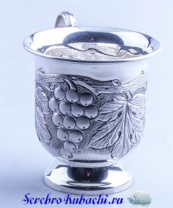 серебряная кружка виноградная лоза