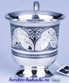 серебряный подарок мужчине на новый год