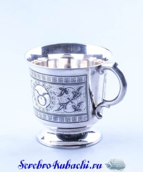 Серебряная кружка Телец 13 серебряная кружка телец