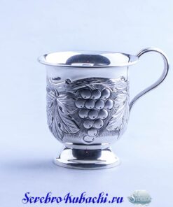 серебряная кружка виноградная лоза
