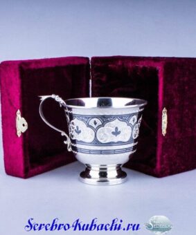 кружка для воды серебряная