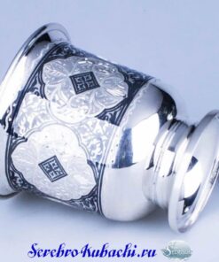 серебряная кружка для чая