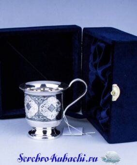 серебряная кружка для чая