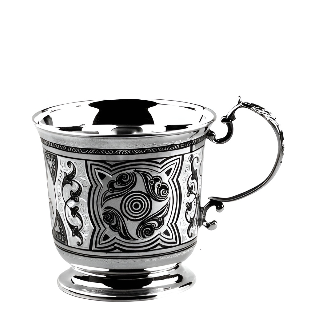 Серебряная кружка "Скорпион" 2 серебряная кружка скорпион