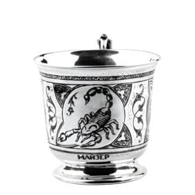серебряная кружка скорпион