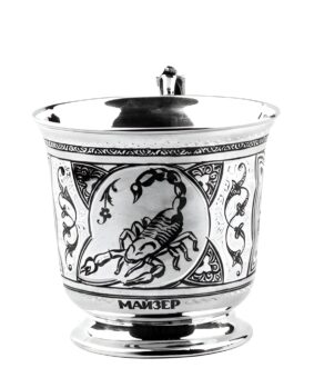 серебряная кружка скорпион
