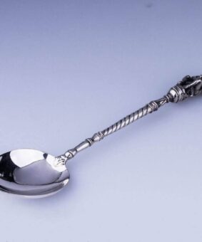 серебряная ложка ангел